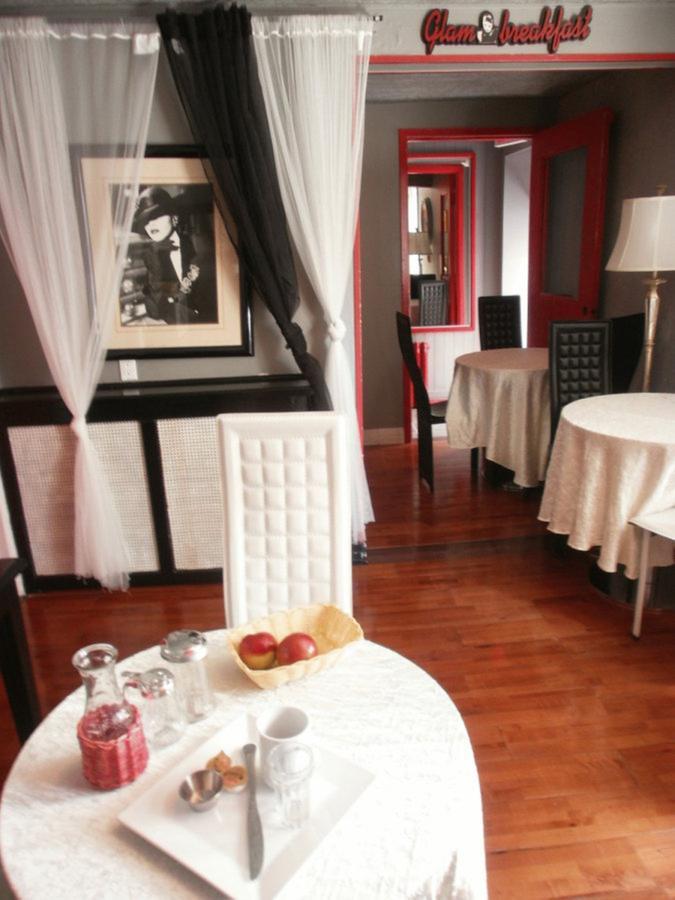 Celebrities Hotel Montreal Pokoj fotografie